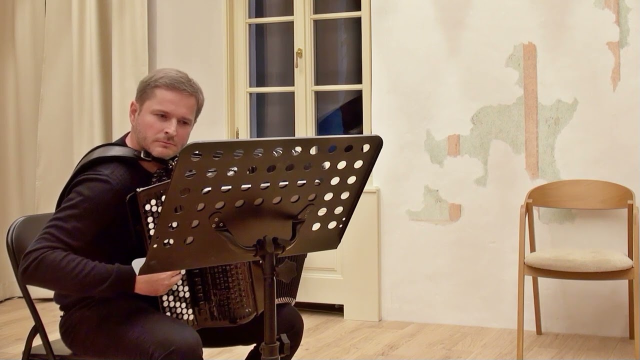 Peter MACHAJDÍK – Vidíš tie hmly?