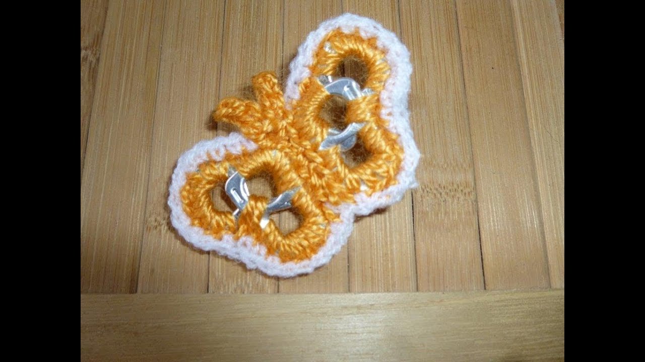 BROCHE MARIPOSA  CON ANILLAS DE LATA