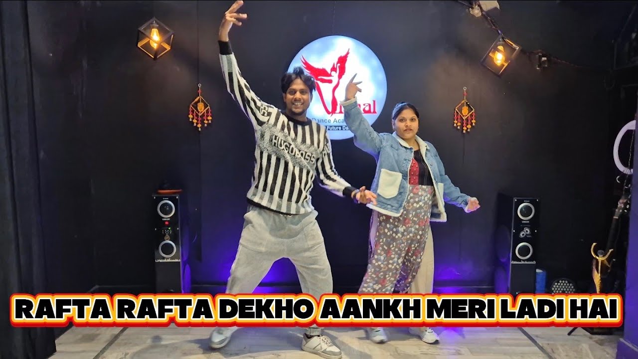 Rafta Rafta Dekho Aankh Meri Ladi Hai 💕 | Romantic Wedding Couple Dance | Sangeet Night Special