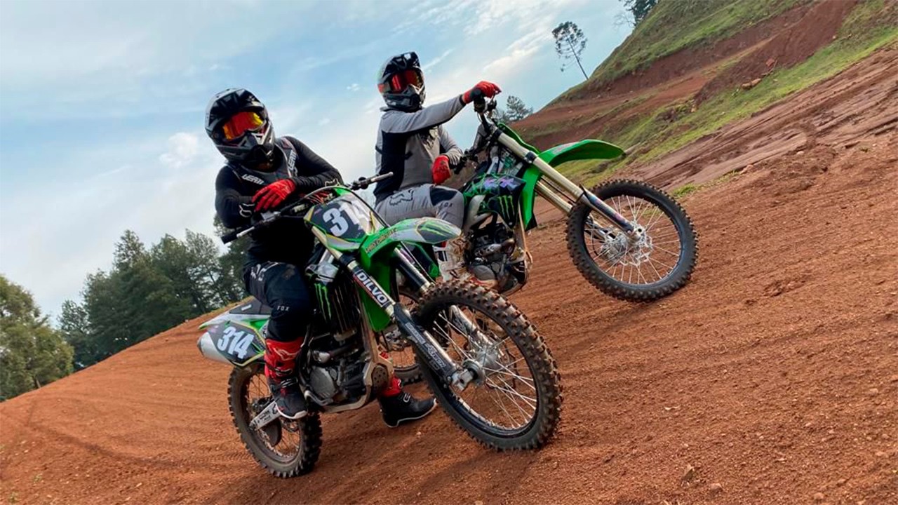 Riding at my local dirt bike track | BRASIL