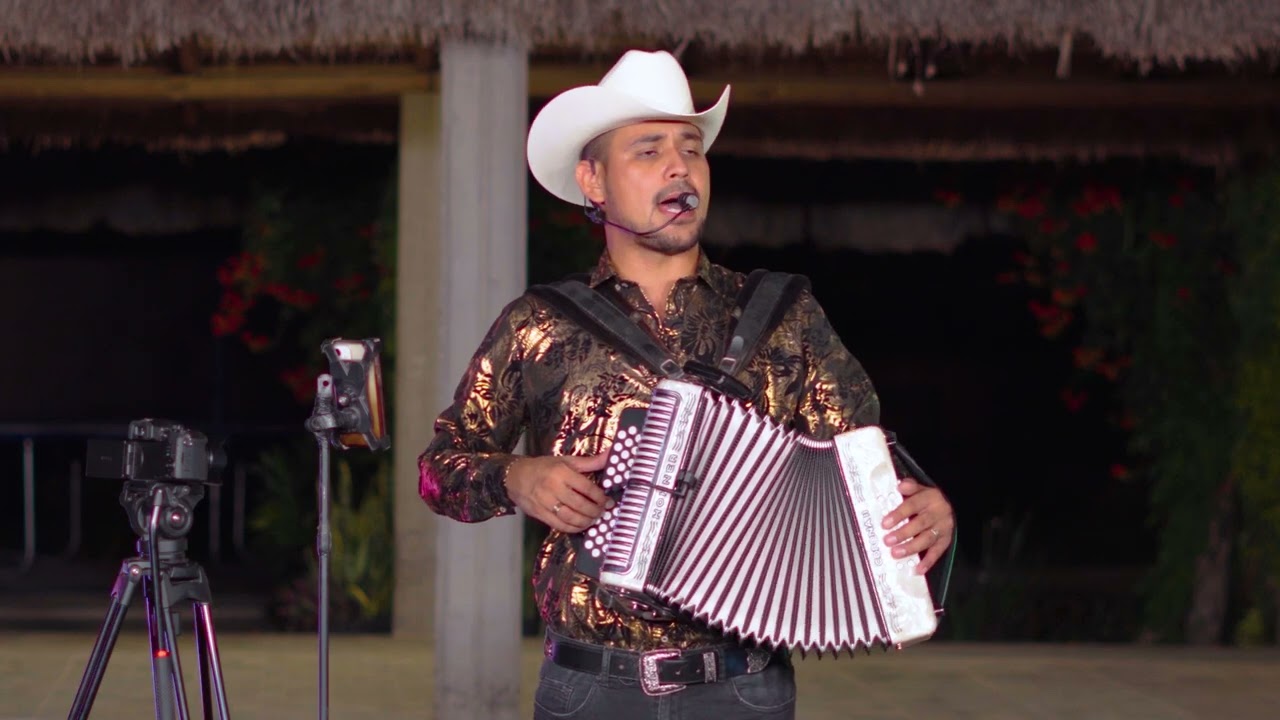 El FB - Novillos de la Sierra (EN VIVO 2022)
