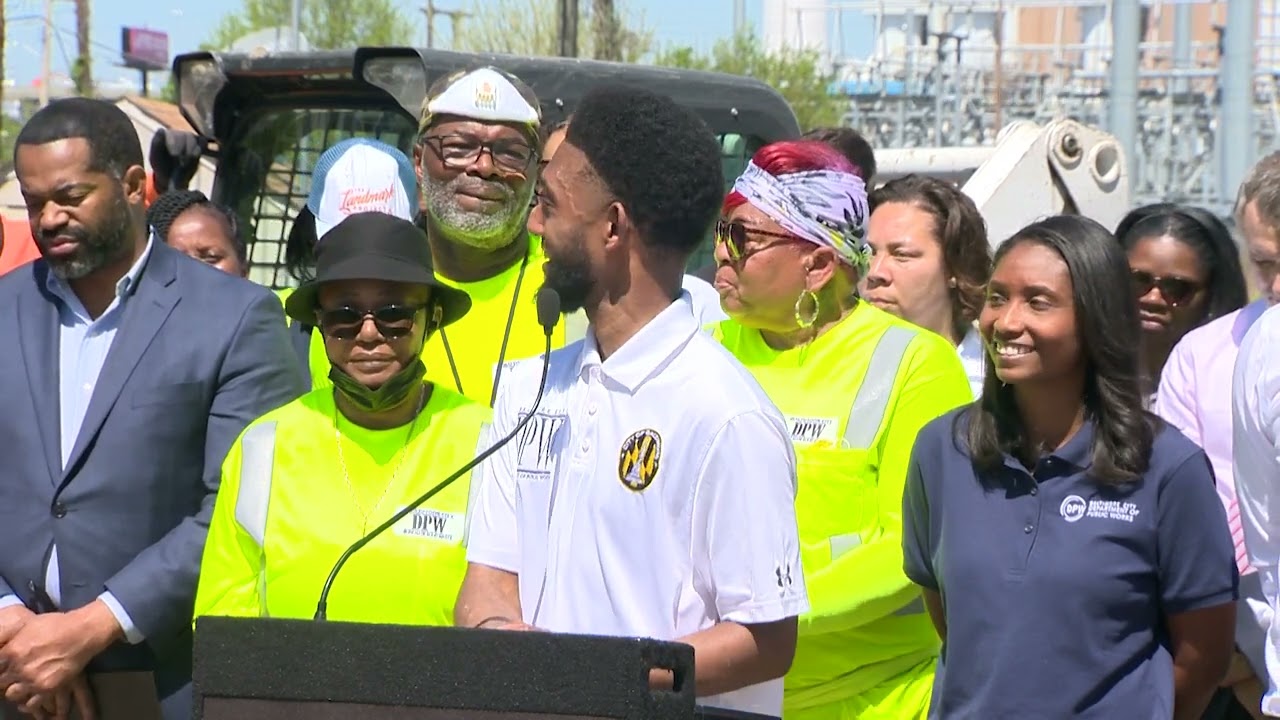 Baltimore Mayor Brandon Scott defends city summer youth curfew policy