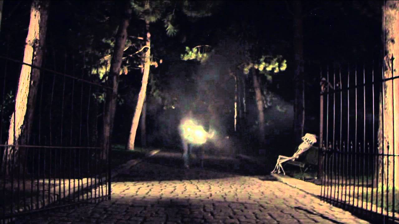 Halloween 2011... teaser #3