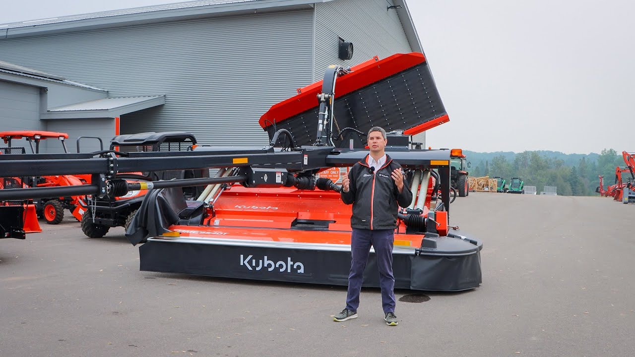 Very Unique Kubota DMC8540T Disc Mower Conditioner!