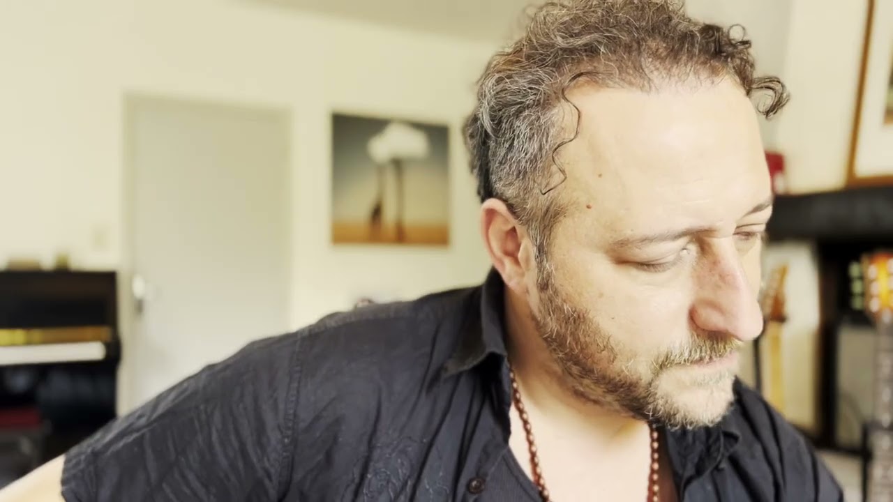 EMMANUEL GUIRGUIS _ La corde sensible