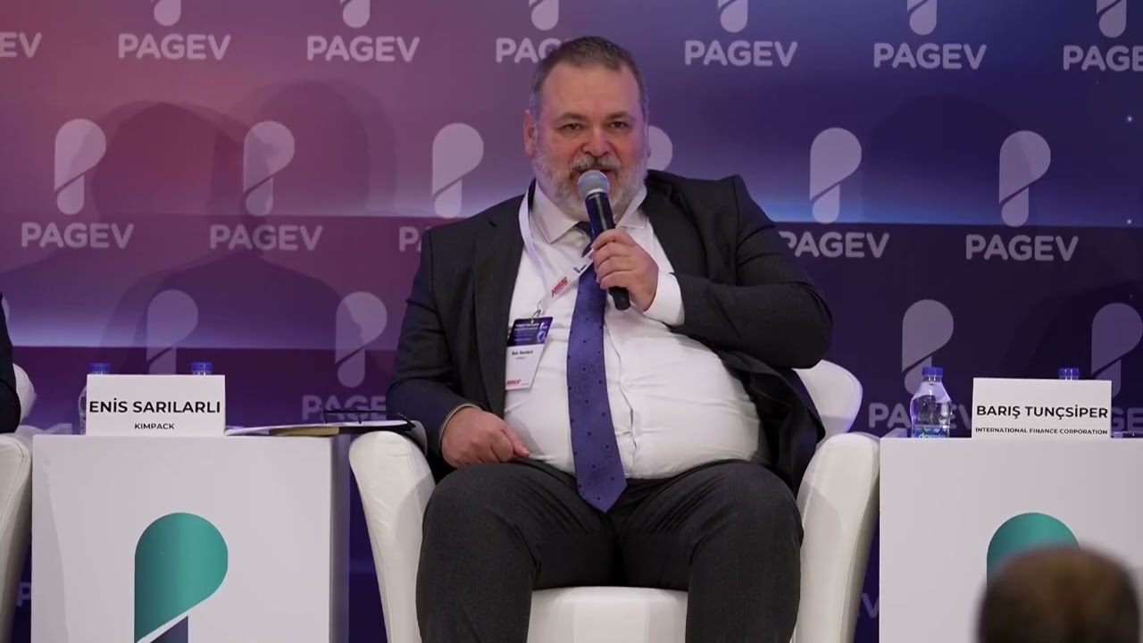 KIMPACK Genel Müdürü Enis Sarılarlı, 17. PAGEV Plastik Endüstri Kongresi 3. Panelinde yer aldı