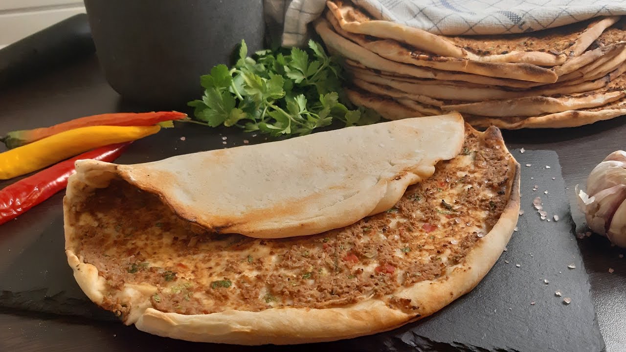 Lahmacun Türkische Pizza
