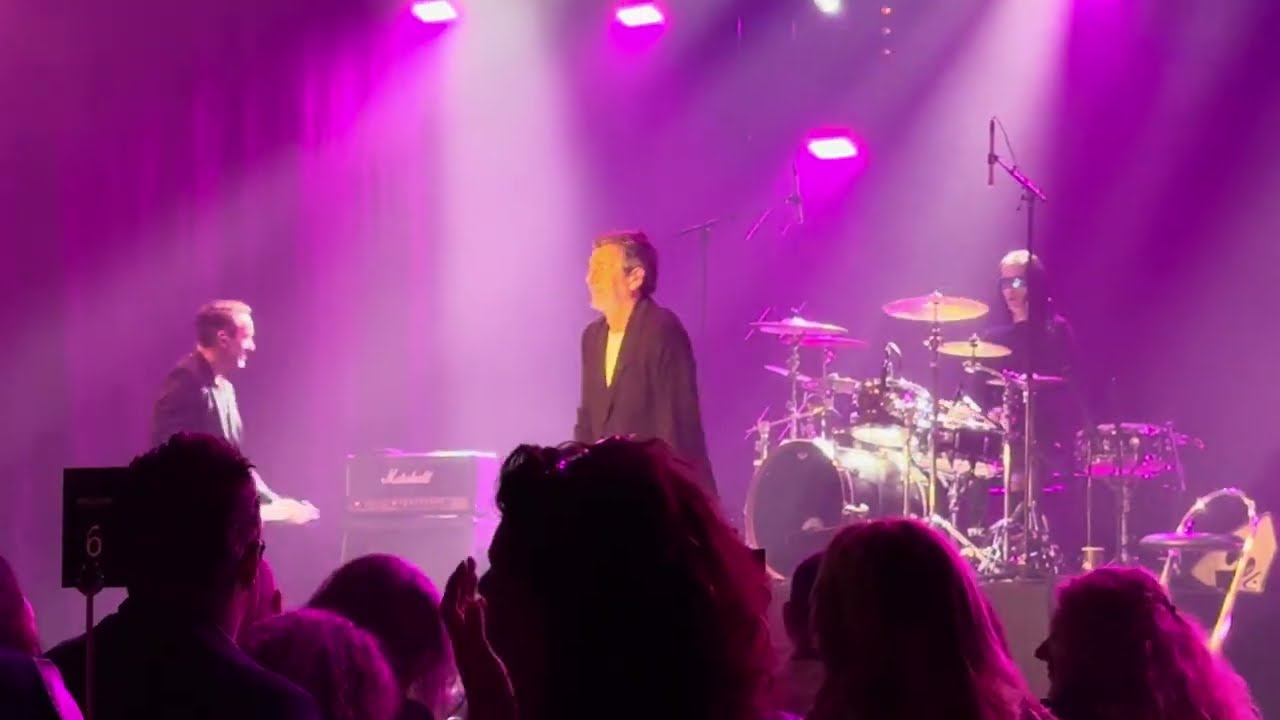 THOMAS ANDERS - SEXY SEXY LOVER - Live @ Christmas Sessions 2025 Biel/Bienne ( Switzerland )