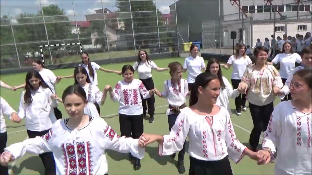Hora mea-i moldovenească
