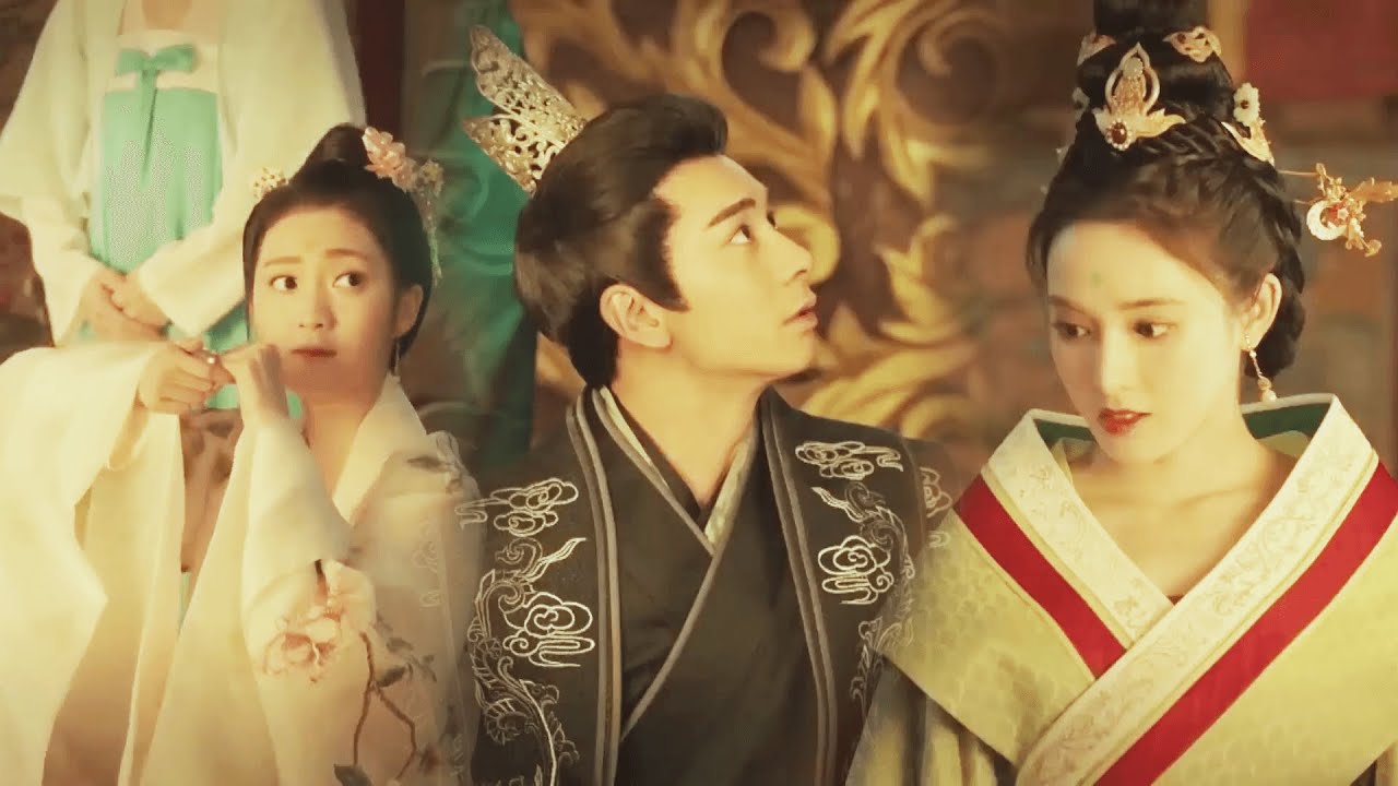太子当众和漂亮公主秀恩爱，小妾气疯了，公主却毫不在乎！#2023chinesedrama