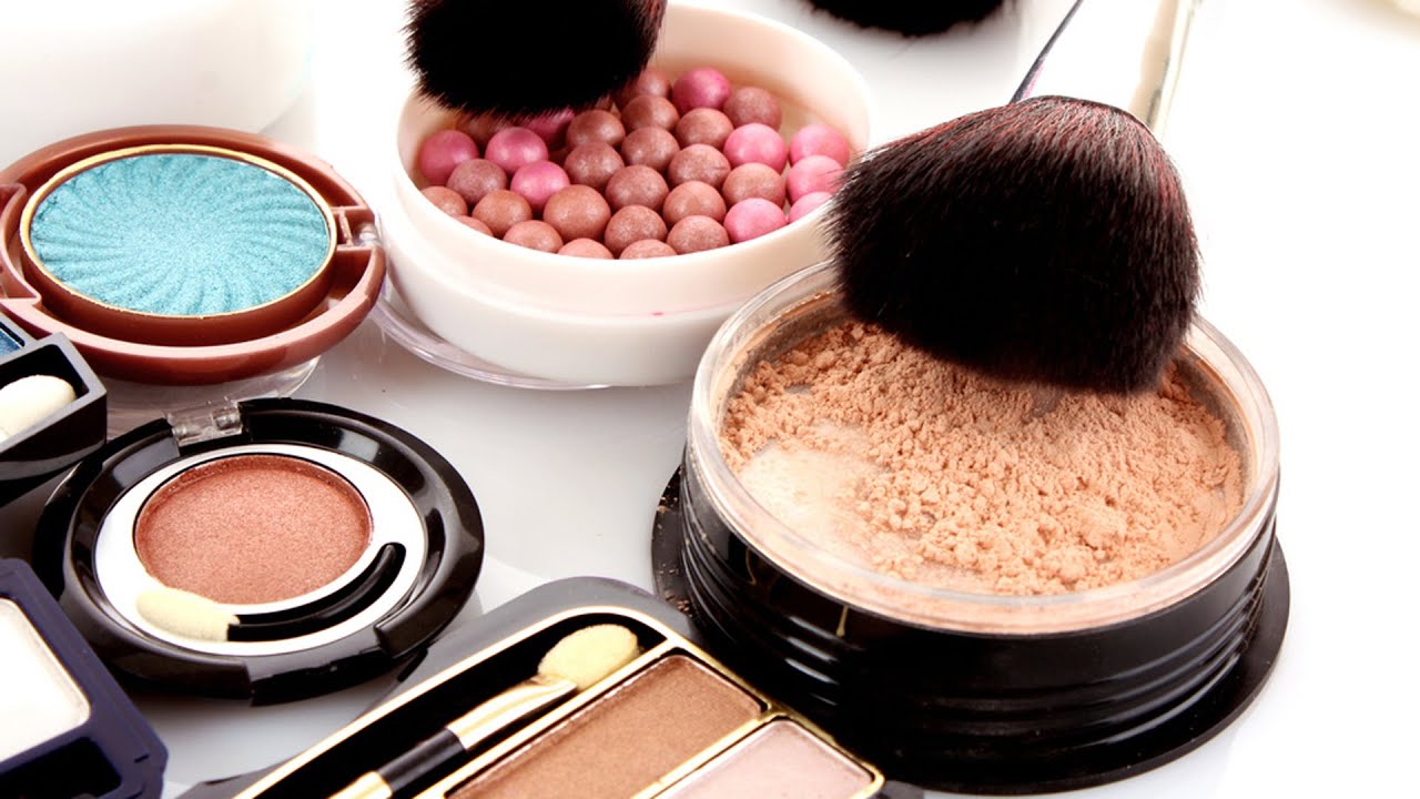 Trucos para reparar tu maquillaje dañado