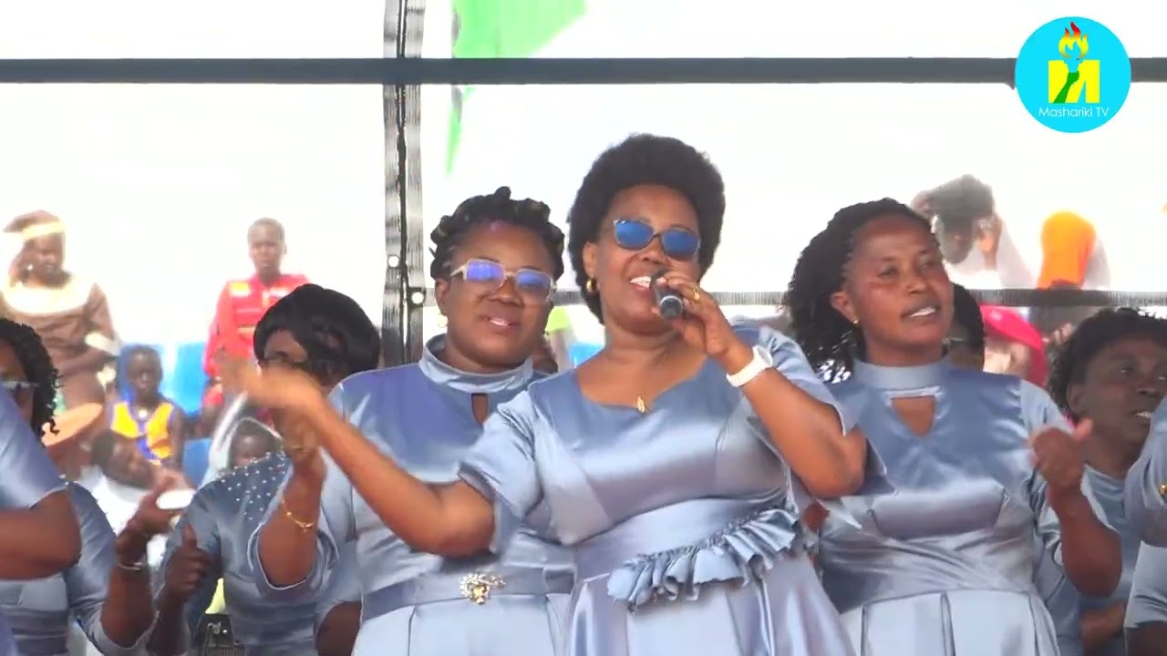 Indirimbo ya chorale y'Inama Nkenguzamateka ku munsi mbere w'amasengesho yatunganijwe na Cndd-Fdd.