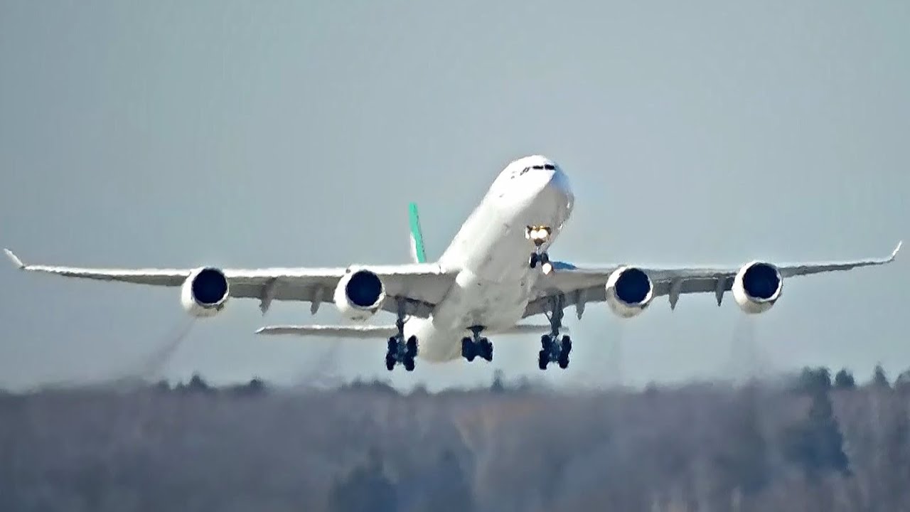 Фантастический взлёт редкого Airbus A340-600 Mahan Air. 75 метров длины и 4 двигателя.