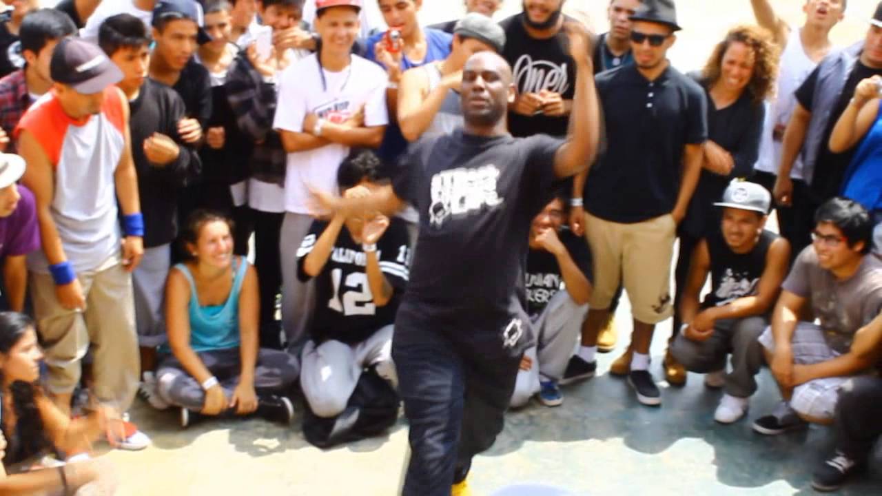 BATTLE OF THE YEAR // Popin Pete, Willdabeast, Laure courtellemont, Edson guiu in PERÚ