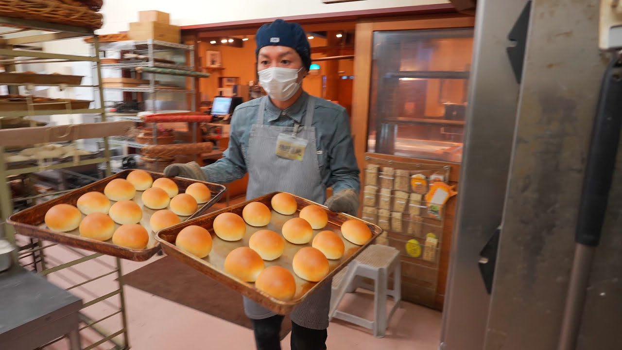 【福岡】常連客が愛してやまないパン作りに密着！フルフル松崎本店