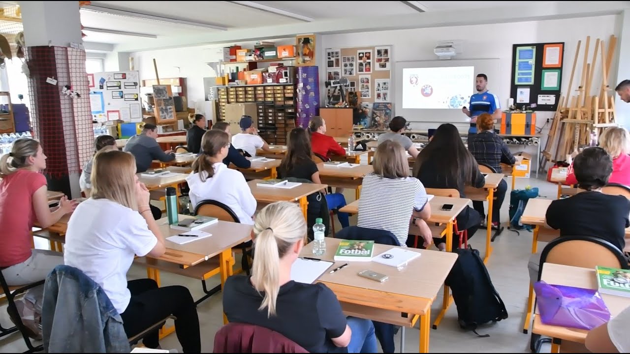 Trenérská licence UEFA Grassroots C a UEFA B