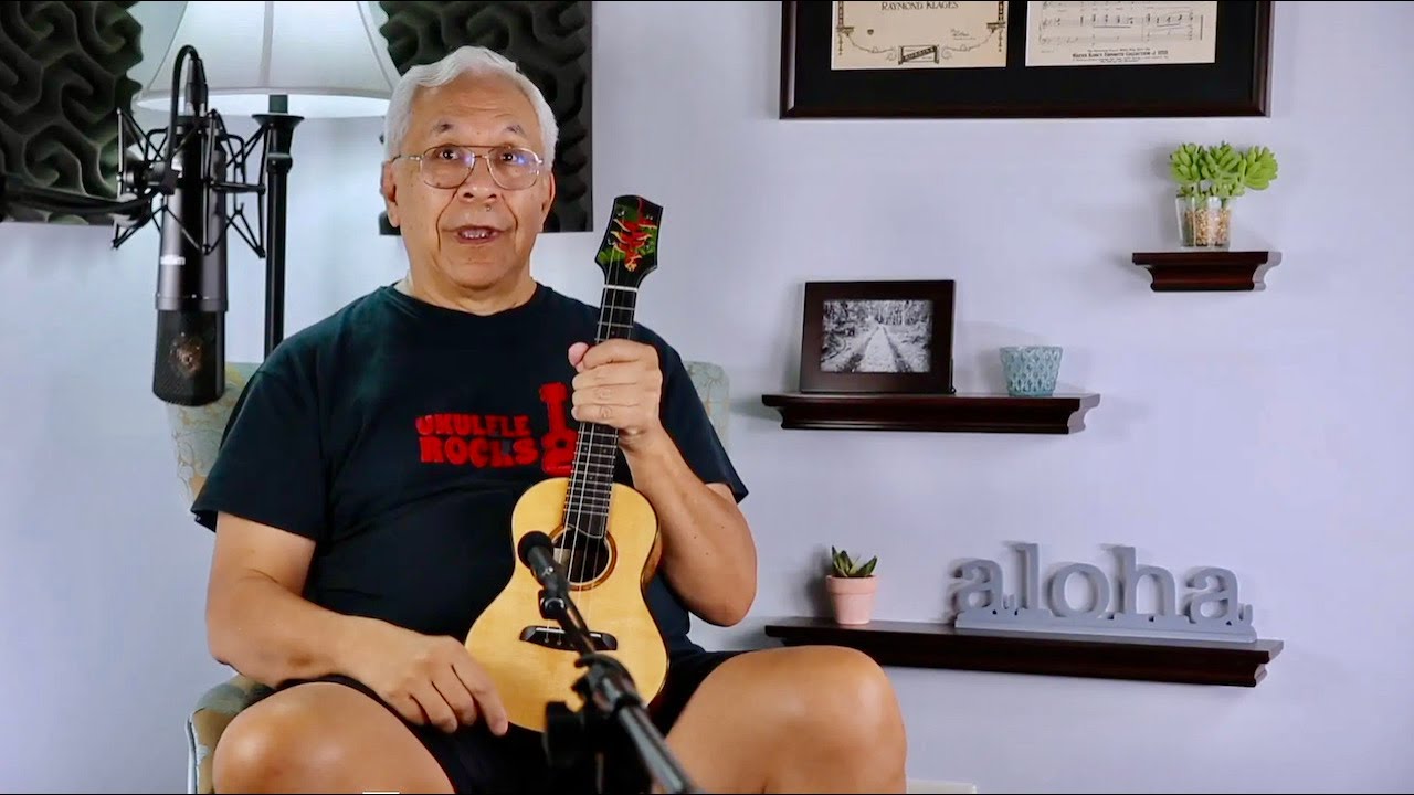 Kimo Hussey and Custom Moore Bettah Concert Ukulele   UKULELE FRIEND  : Live Performance
