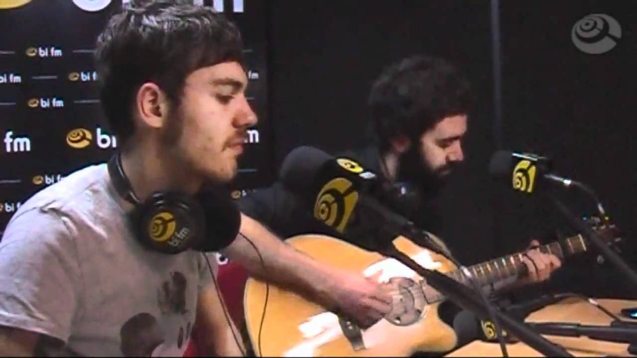 Miss Caffeina - Capitán - Bi fm live!