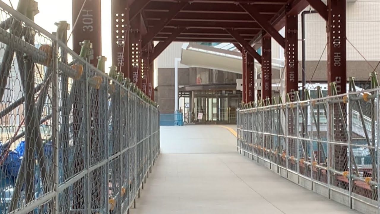 広島駅に新たな通路が！広電広島駅の横の方に新たな通路がついに完成します。