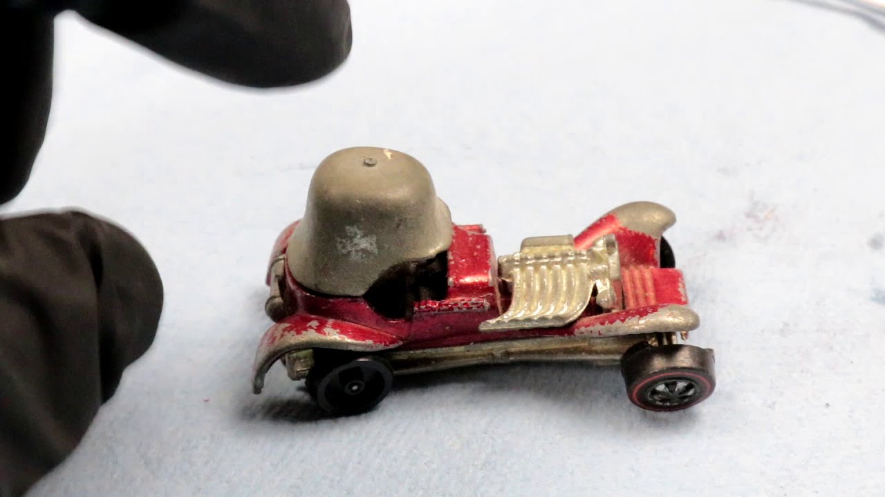 Hot Wheels Custom : Junkyard Baron
