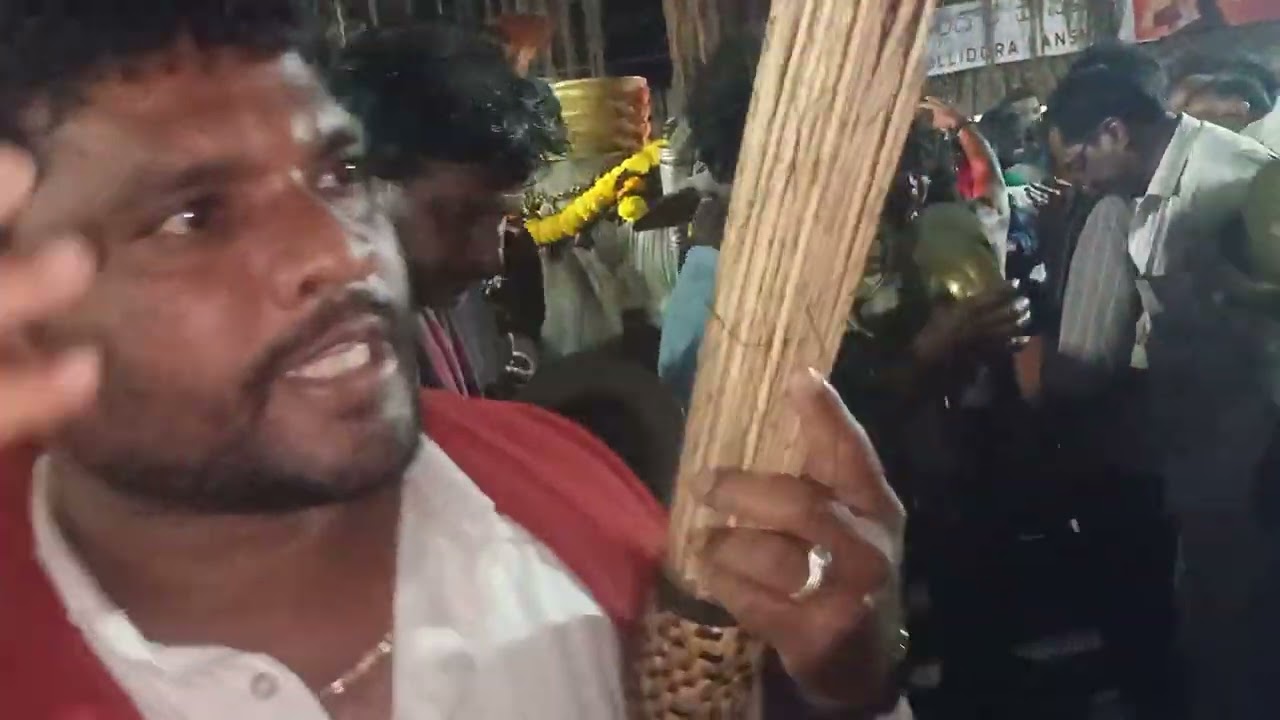 రాజు ముక్క తాళాలు పాట ఉప్మాక సన్నిధిలో 