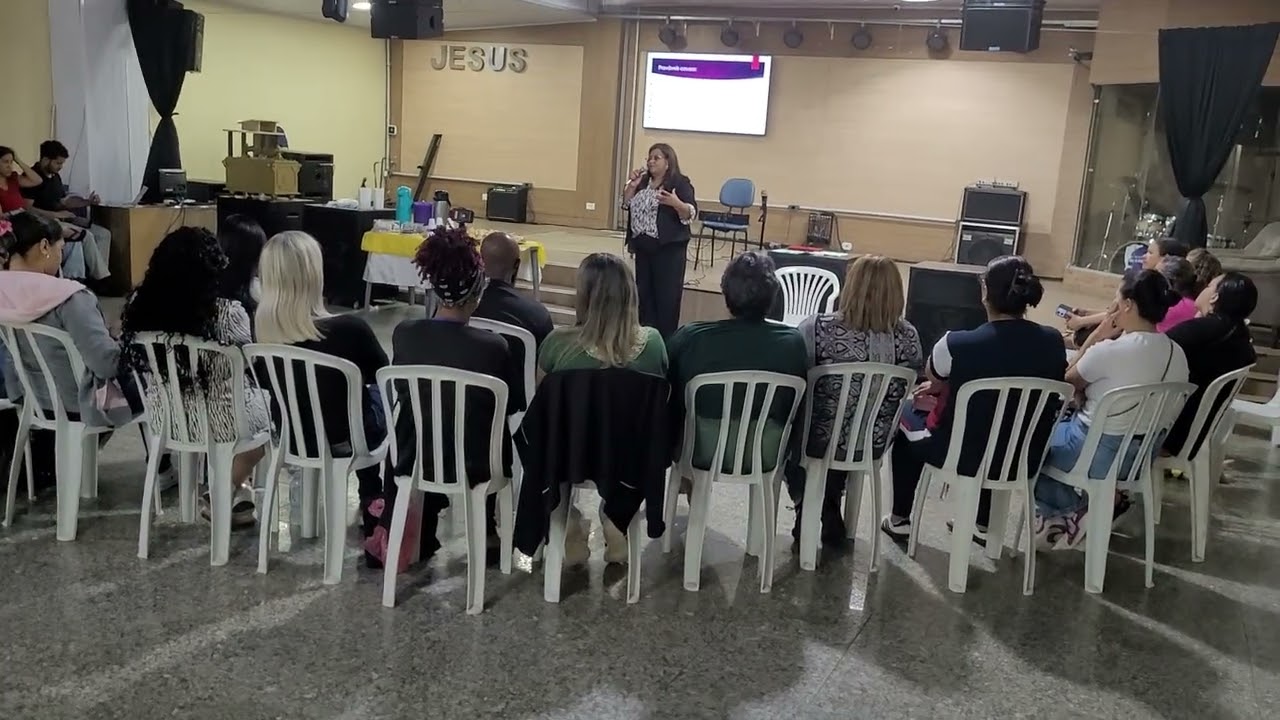Palestra sobre Narcisismo - Psicóloga Rosângela Dias.