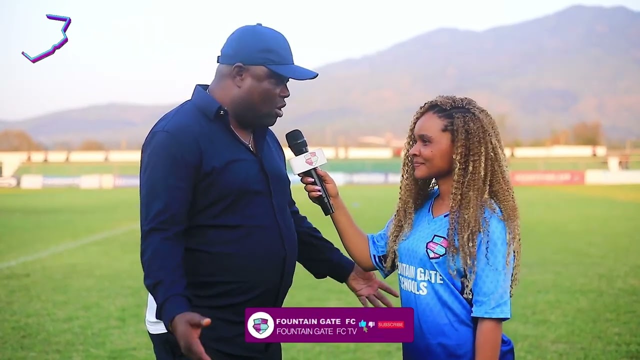 TAJIRI WA CITY FC ABUJA AKIONESHA FURAHA YAKE BAADA YA TIMU YAKE KUCHUKUA UBINGWA