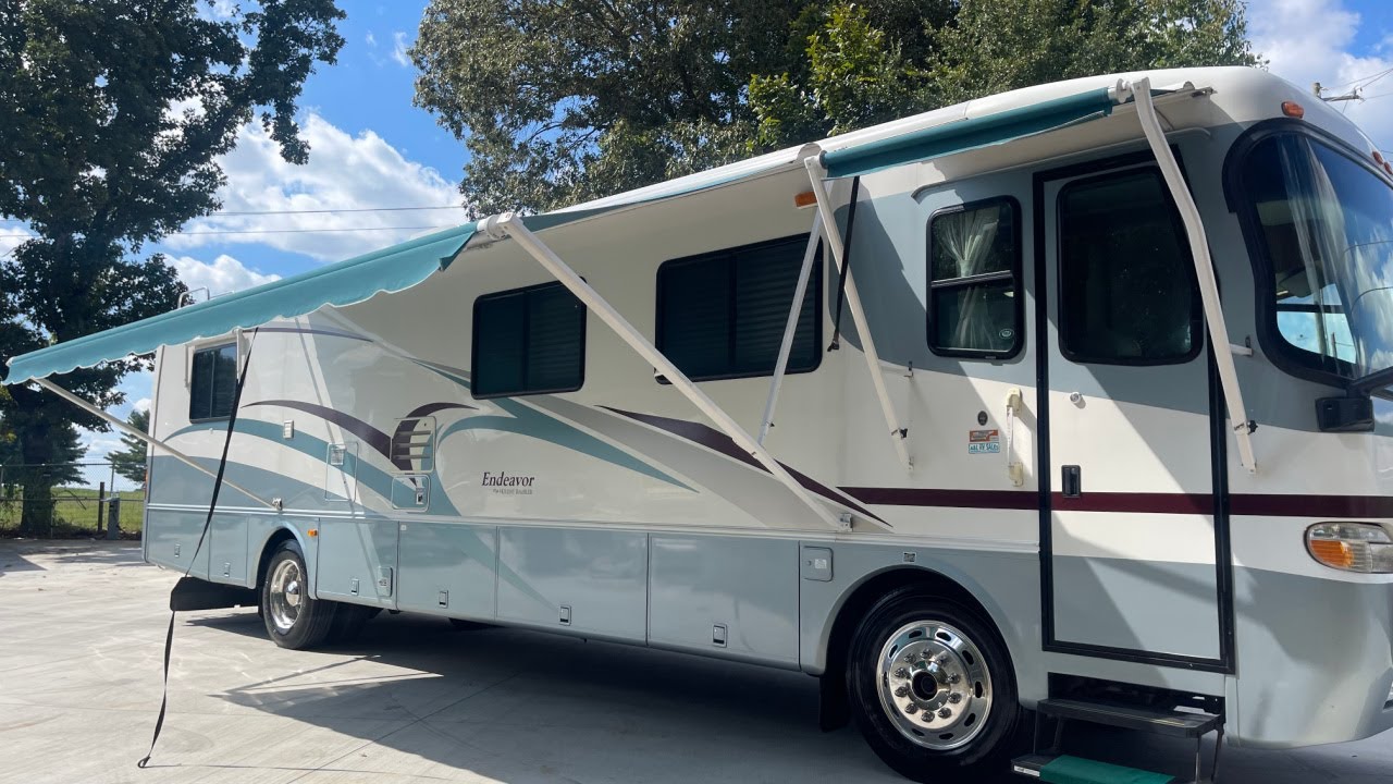 2000 HOLIDAY RAMBLER ENDEAVOR 38CDS ONE OWNER, SOLD