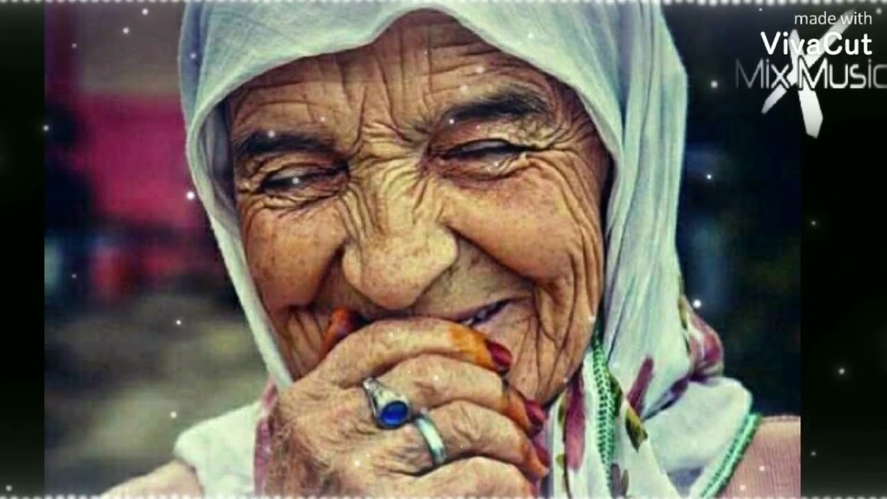 عن فقدان الأم يحدثنا الفنان حكى المختار 😭 من أجمل الأغاني الأمازيغية