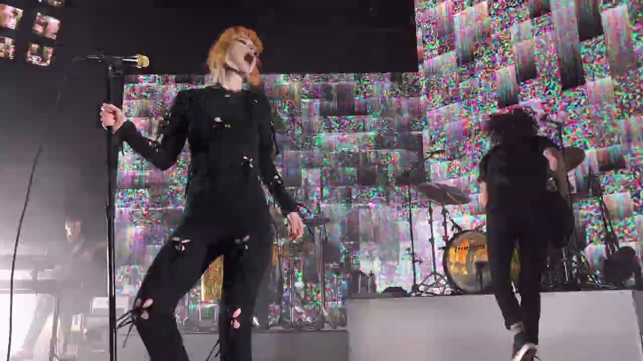 Paramore – Decode, Live at the Orpheum Theatre, Omaha, NE (11/25/2022)