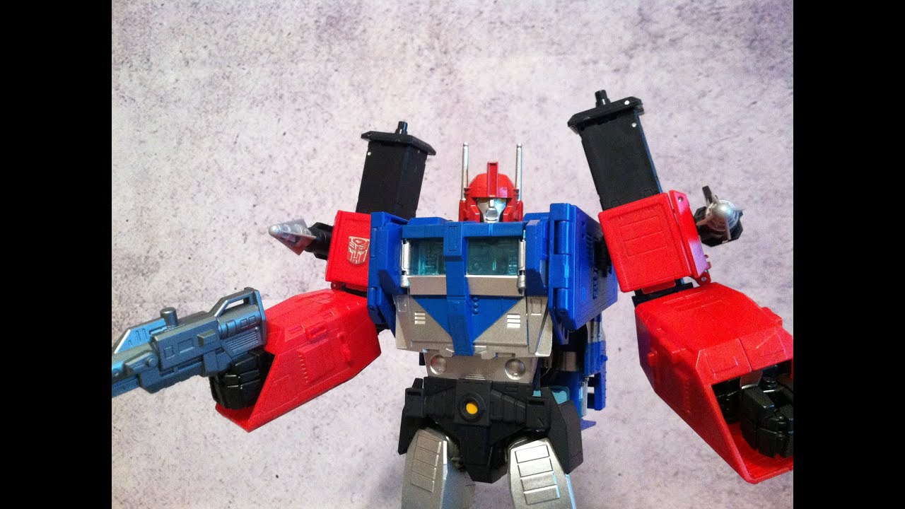 Delta Magnus - Takara Transformers Masterpiece MP-31 Action Figure Review