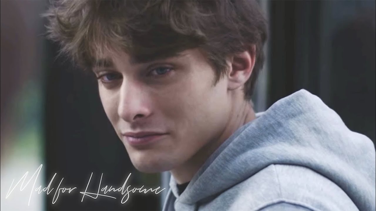 [막성스 다네 포벨] 어머어머 눈빛으로 꼬신다 대박이지 않냐 (Maxence Danet-Fauvel / 스캄 프랑스)