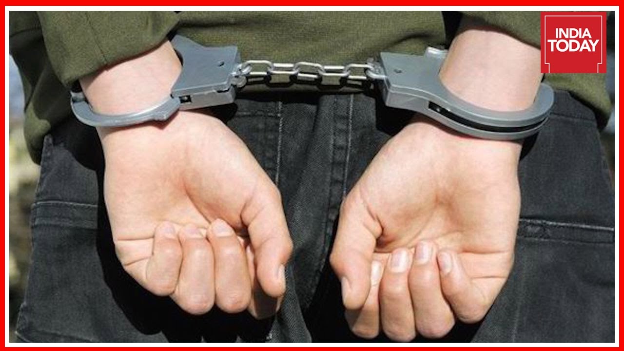 Telangana Police Handcuffs Farmers While Producing Them In Khammam Court