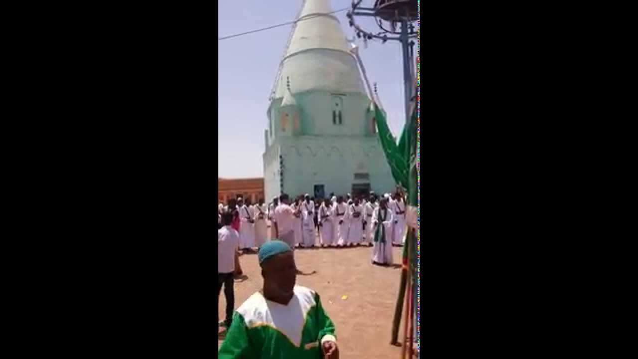 حلقة الذكر بمسيد سيدي الشيخ أبوسقرة بالهلالية ثاني أيام العيد 1