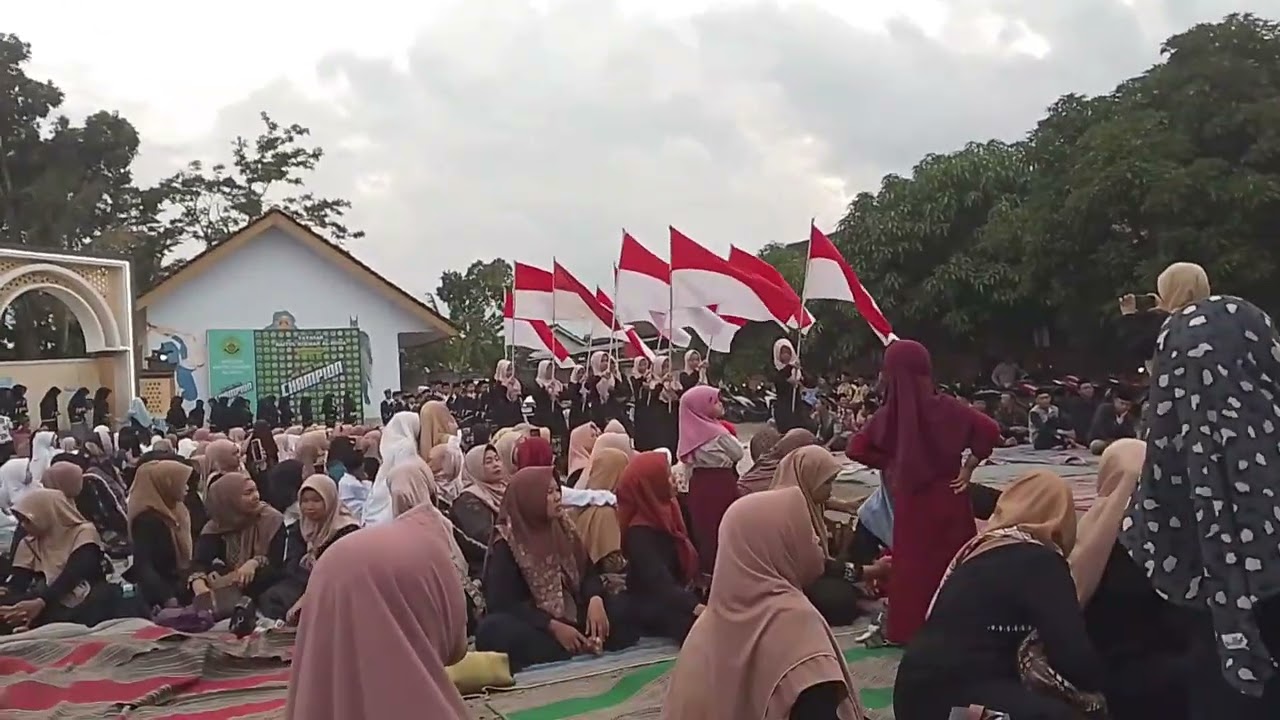 Acara tasyakuran qutmil qur'an metode Usmani angkatan ke-7