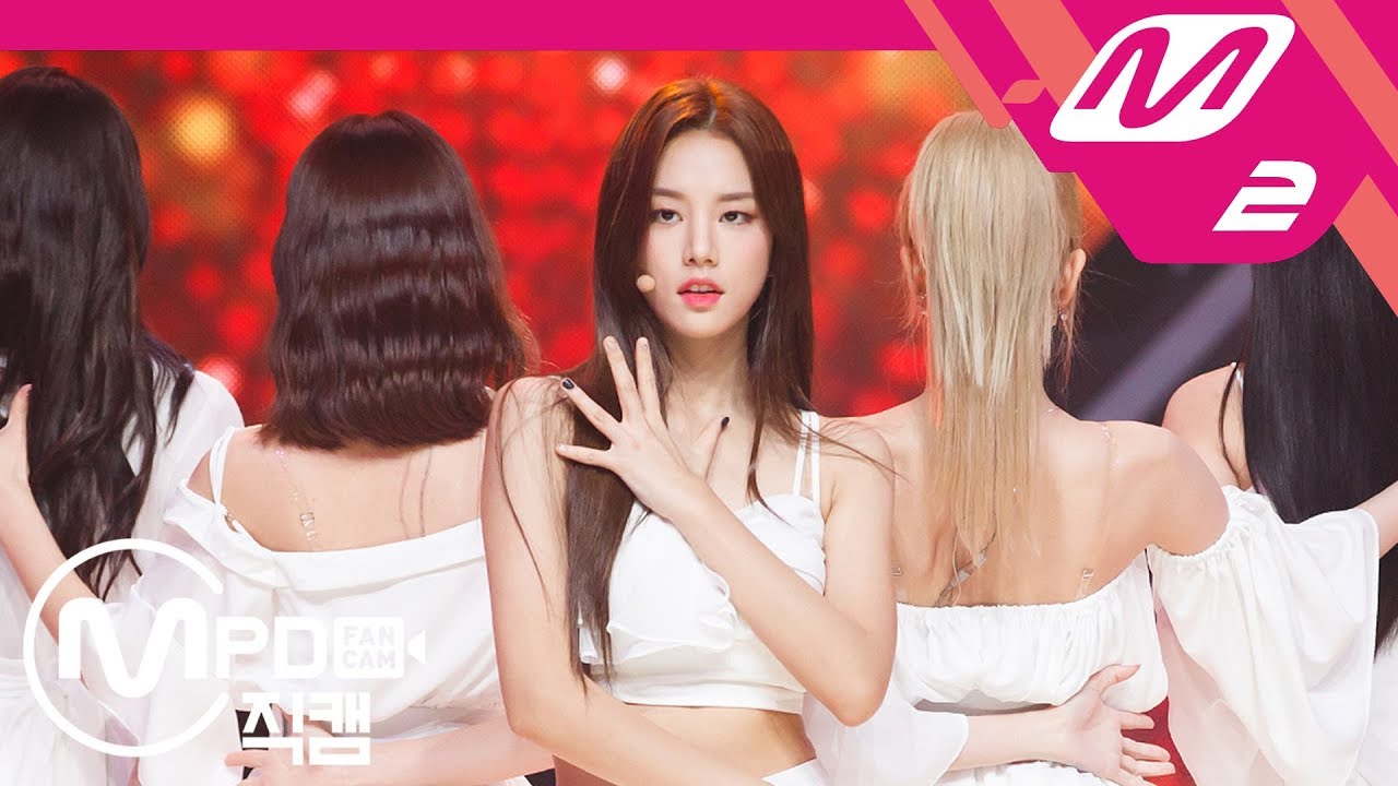 [MPD직캠] 라붐 솔빈 직캠 '체온(Between Us)' (LABOUM SOLBIN FanCam) | @MCOUNTDOWN_2018.8.9