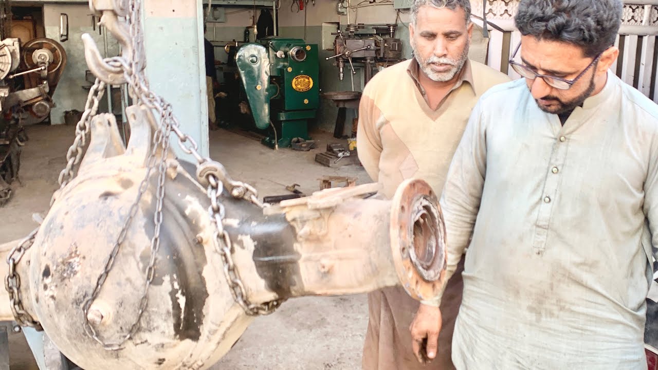 Ingenious Mechanics  Repaired Broken Tube Axle || Axle housing rebuilding