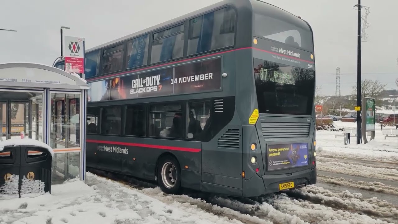 Bus driver manages to get out of the snow