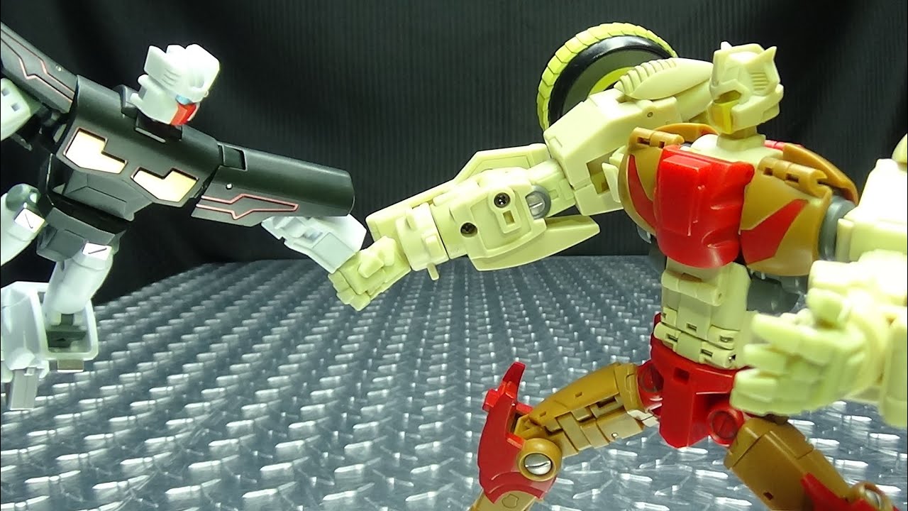Mastermind Creations MNEMO & MOTIF (IDW Rewind & Chromedome): EmGo's Transformers Reviews N' Stuff