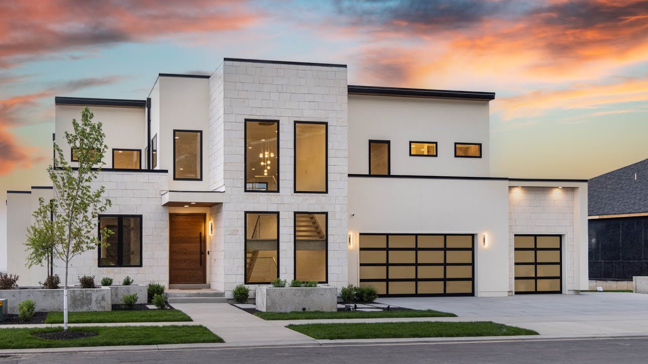 Full Tour - 2023 Utah Valley Parade of Homes - Green Tech Construction