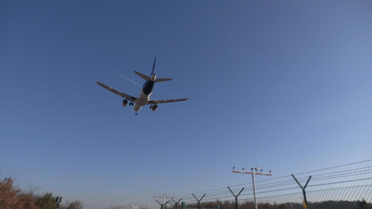 AIRPORT FRANKFURT MAIN air traffic 373 #aviation #planespotting