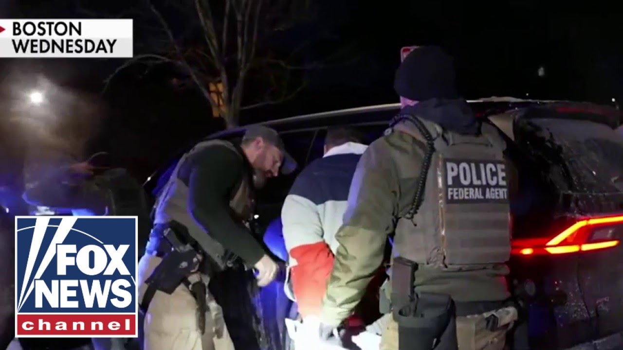 'WARP SPEED': ICE makes hundreds of migrant arrests in sanctuary cities