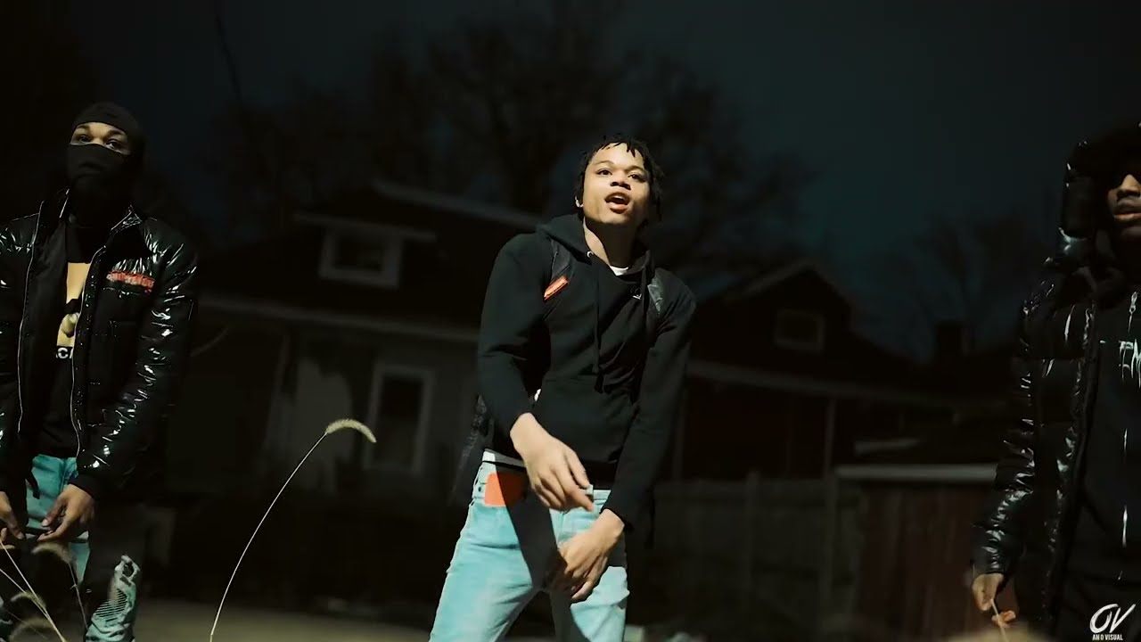 Pooda - With The Team (Official Video) Shot by @o.visualz