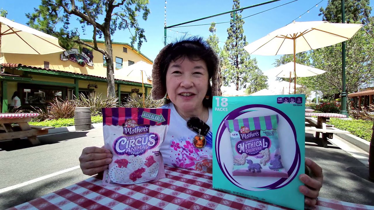 Mother's Cookies (Circus Animal & Mythical Creatures) Review #2021SpringSnacks #Quarantine2021