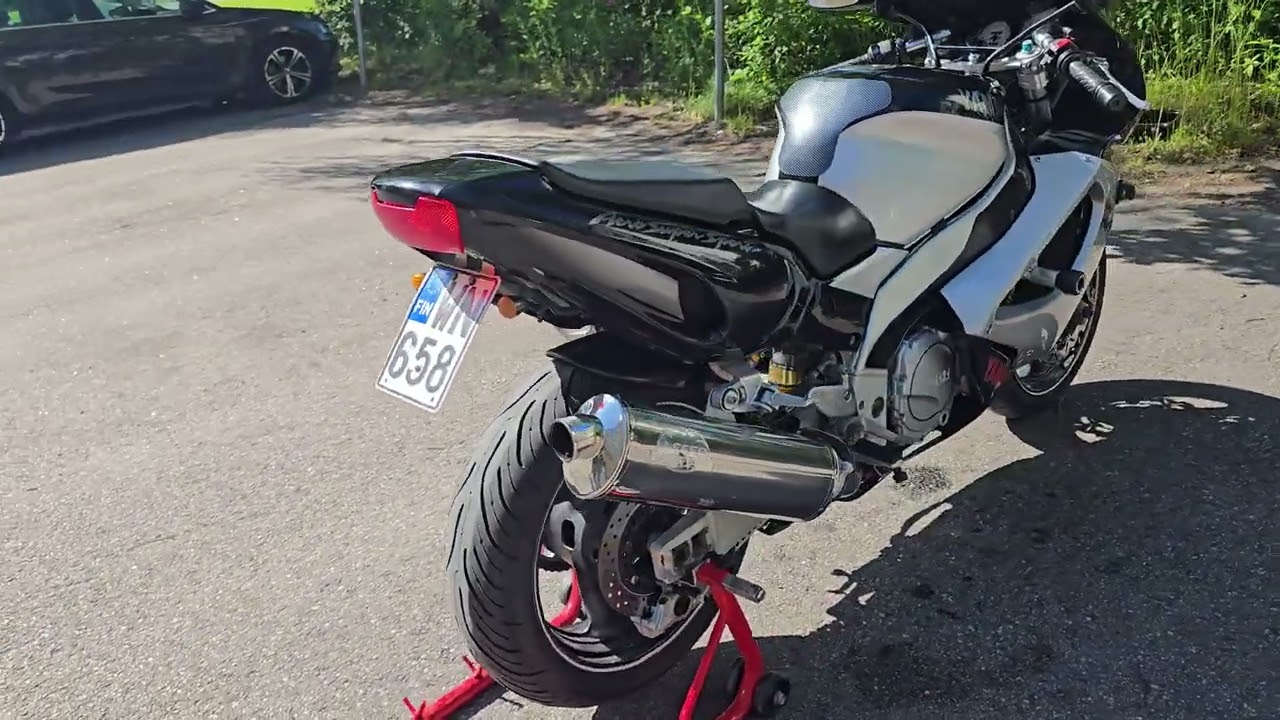 Yamaha YZF 1000R Thunderace 2003 - in 2015 - 73500 km