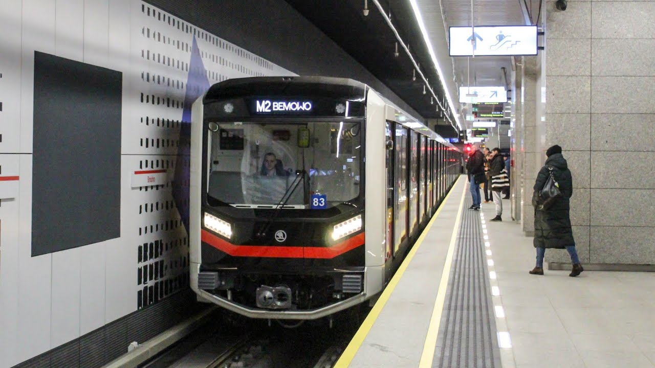 [Train Front View] [前面展望] - Škoda Varsovia #83 - Linia M2 (Bemowo - Bródno)