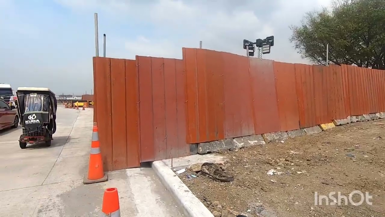 SOBRANG TAAS NA NG KALSADA!EXPRESSWAY NA MGA GINIBANG BAHAY! 7.7 KM CAVITEX C5 SOUTHLINK!