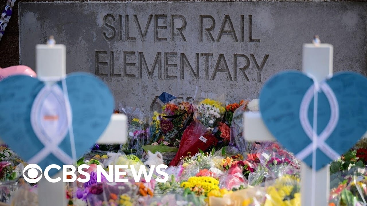 Gun used in deadly Oregon school shooting was gift from shooter's mom, sources say