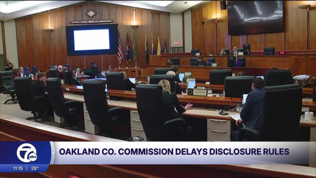 Oakland County commission asks lawmakers to create financial disclosure rules amid controversy