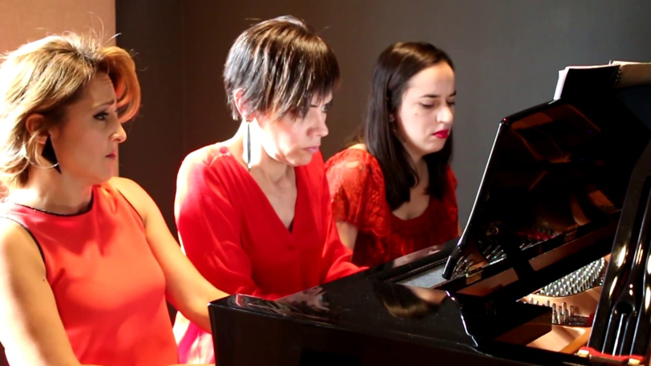 Piano Rojo presenta: 6 manos al piano! -  Celia Torrà Vidala